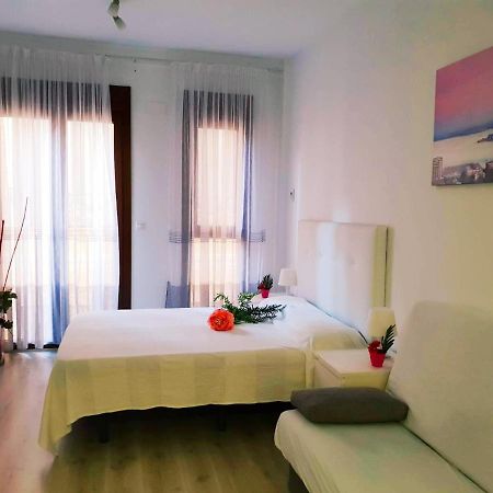 Apartamento-Estudio Corazon De 阿利坎特 外观 照片